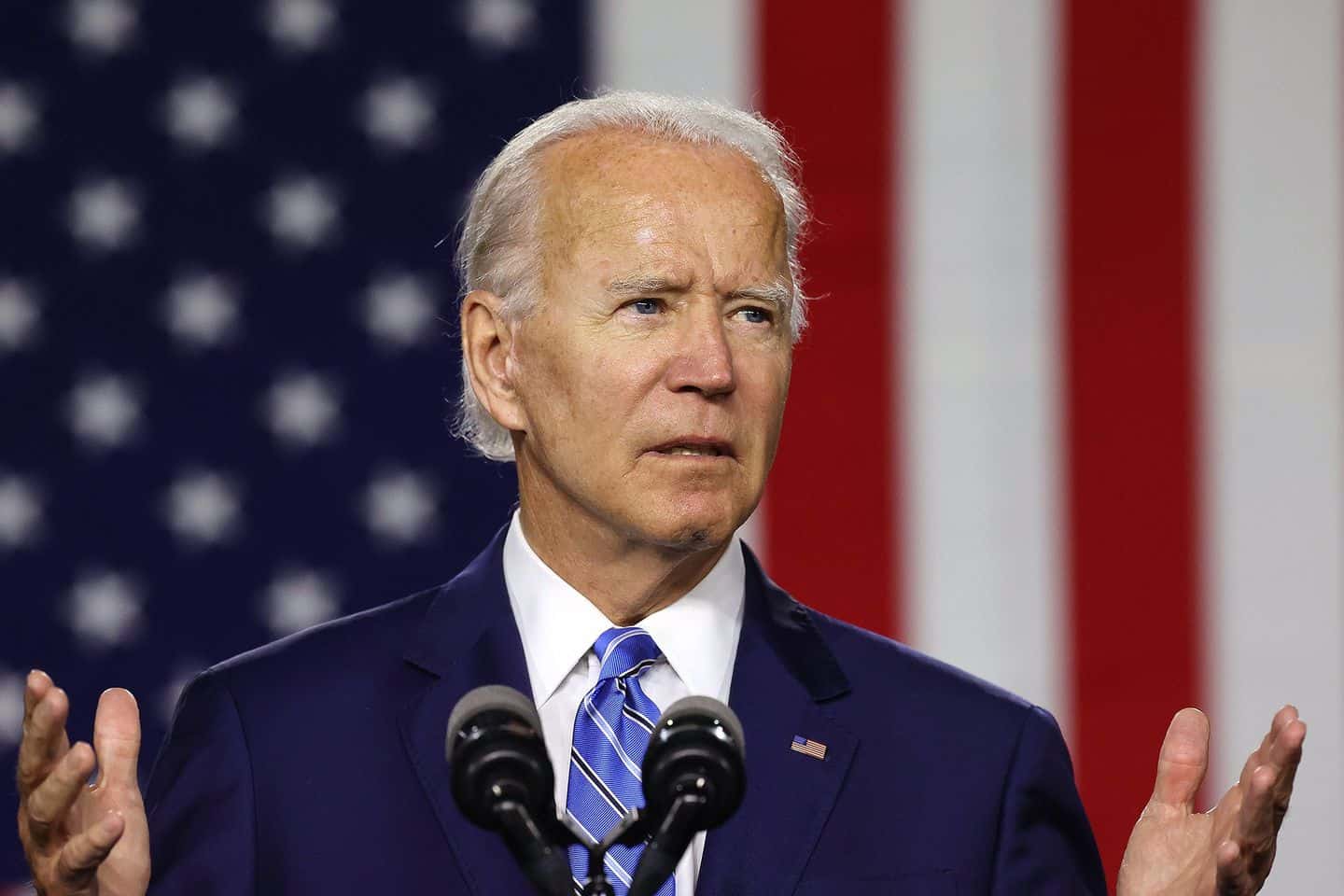 Analysts expect a Biden blowout in November