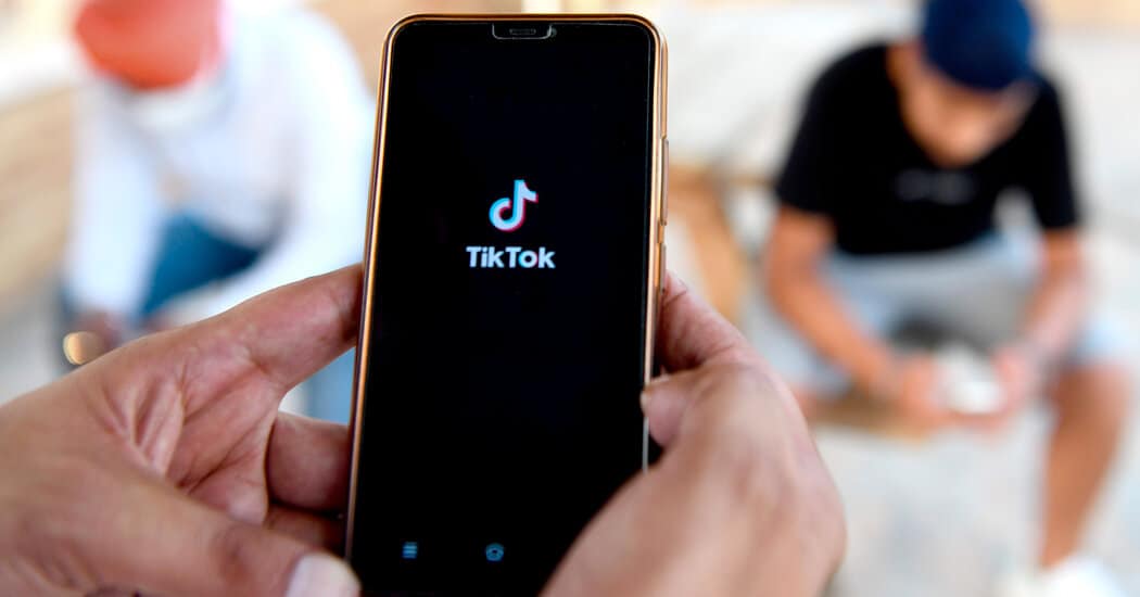 How-TikTok-Parler-And-Gab-Apps-Handle-Misinformation