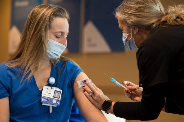 Vaccination: Prioritizing Educational Workers Varies State To State