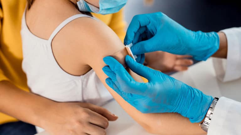 Pediatricians Are The Key To Get The Children Vaccinated With Hesitant Parents