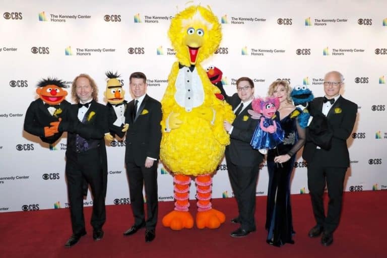 Big Bird Gets Vaccinated; Los Angeles To Require Vaccination Proof