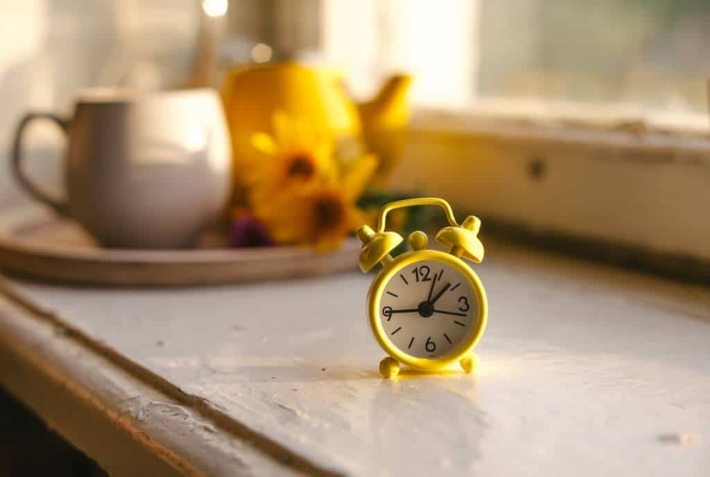 Experts Say That Daylight Saving Time Is Not Helpful
